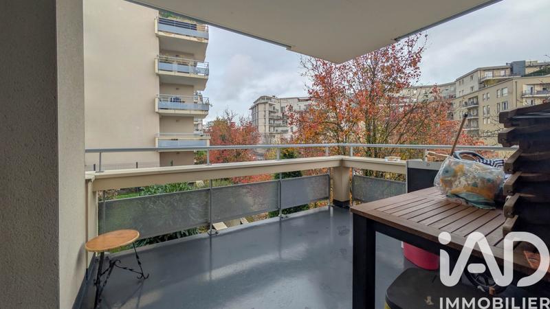 Appartement - 63 m² - 3 pièces