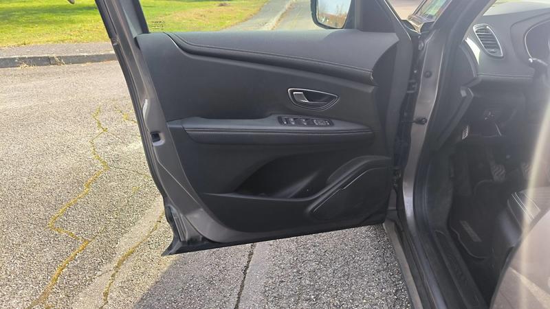 Renault Scénic IV 1.3 TCe 140 Intens