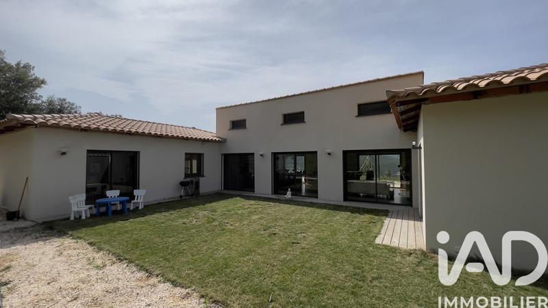 Maison - 159 m² - 5 pièces
