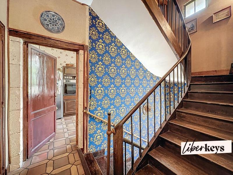 Maison de village - 200 m² - 8 pièces