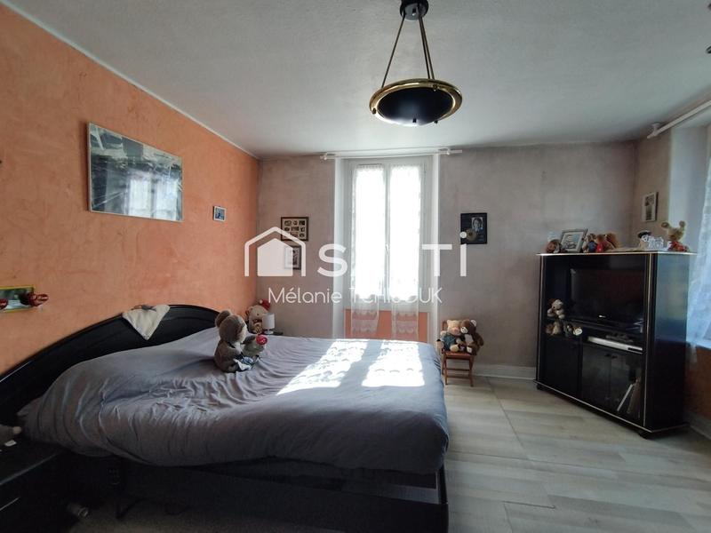 Maison - 150 m² - 5 pièces