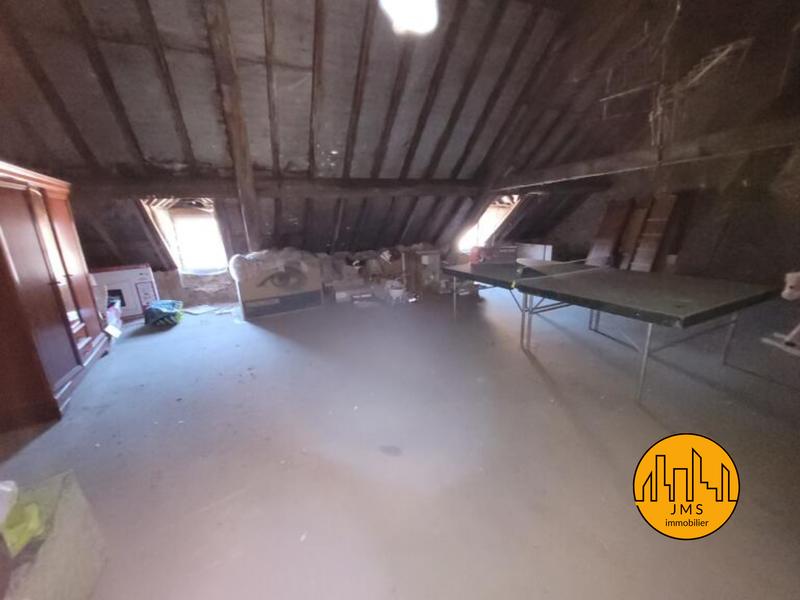 Immeuble - 195 m² - 6 pièces