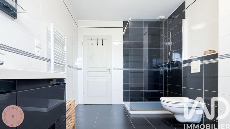 Maison - 177 m² - 6 pièces