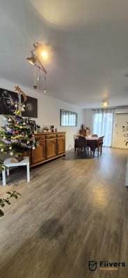 Maison traditionnelle - 100 m² - 7 pièces