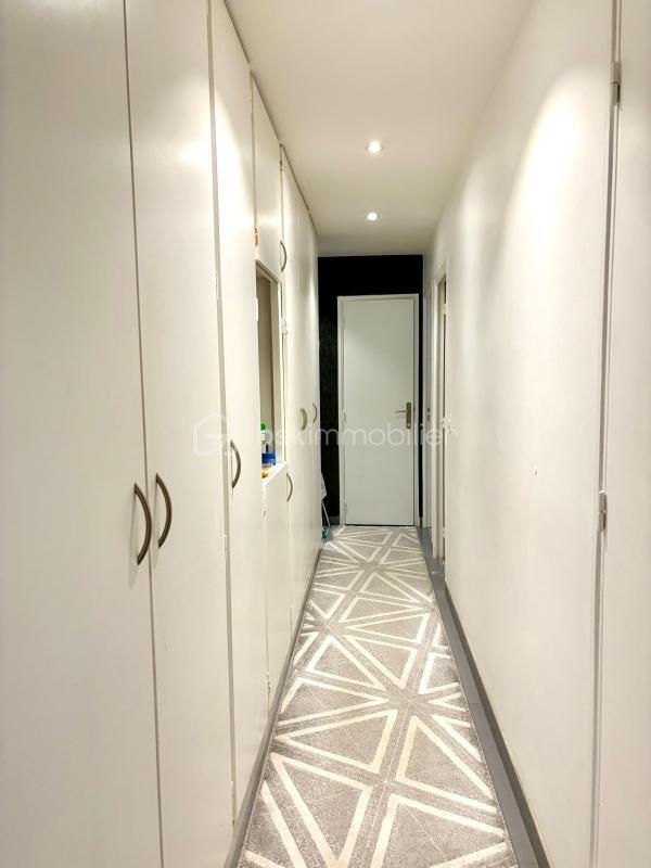 Appartement - 87 m² - 5 pièces