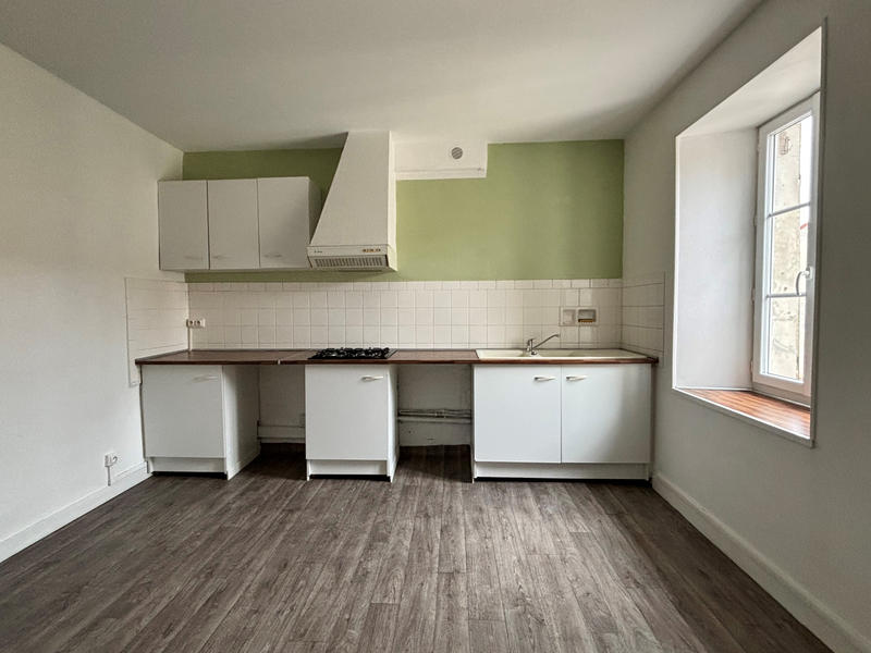 Appartement - 96 m² - 4 pièces