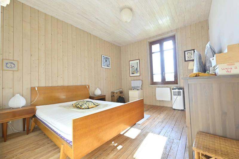 Maison - 145 m² - 7 pièces