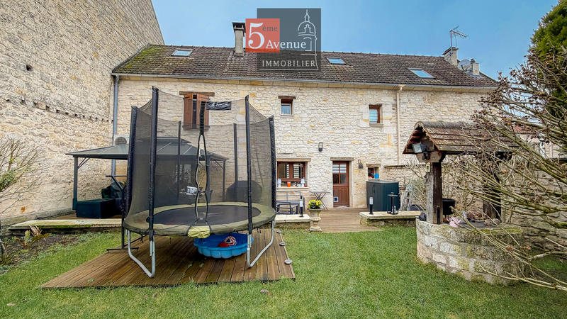 Maison - 142 m² - 5 pièces