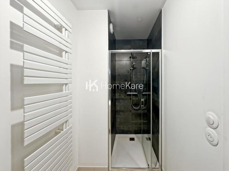 Appartement - 97 m² - 4 pièces