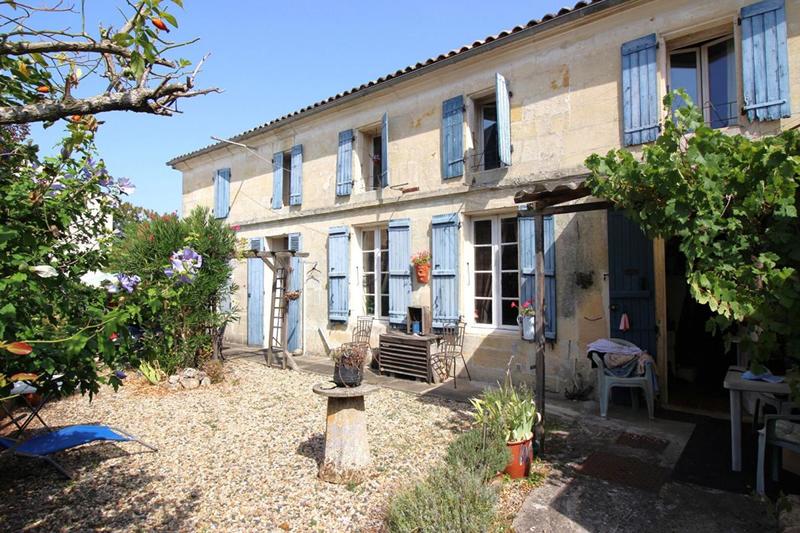 Maison de village - 165 m² - 6 pièces