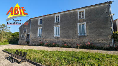 Maison de village - 125 m² - 5 pièces