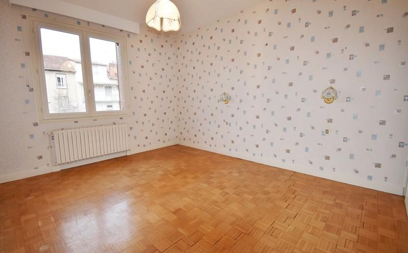 Maison - 137 m² - 5 pièces