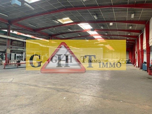 Entrepôt - 10 635 m²