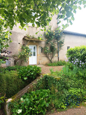 Maison traditionnelle - 104 m² - 4 pièces