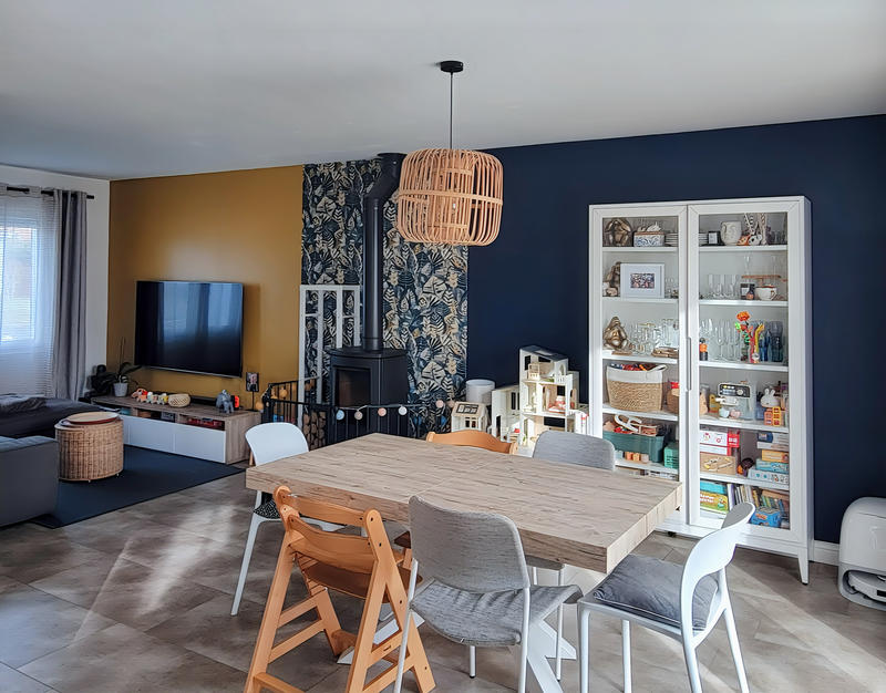 Maison - 95 m² - 5 pièces