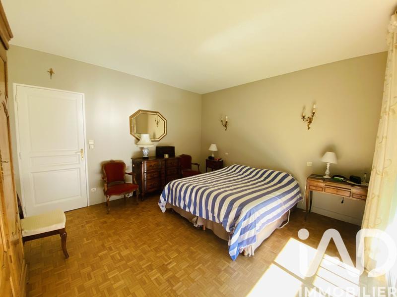 Appartement - 164 m² - 6 pièces