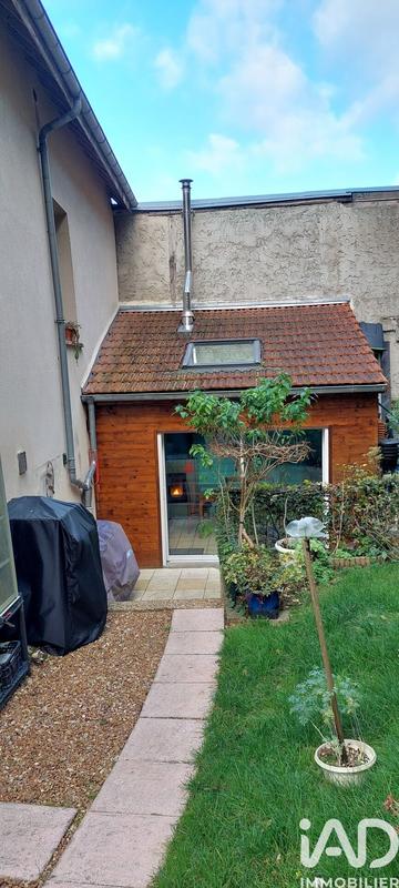 Maison - 94 m² - 6 pièces