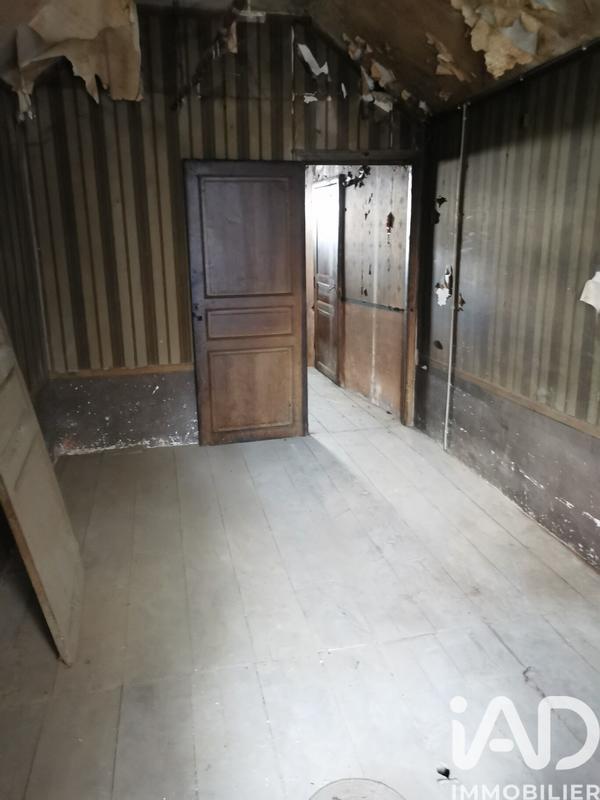 Maison - 210 m² - 9 pièces