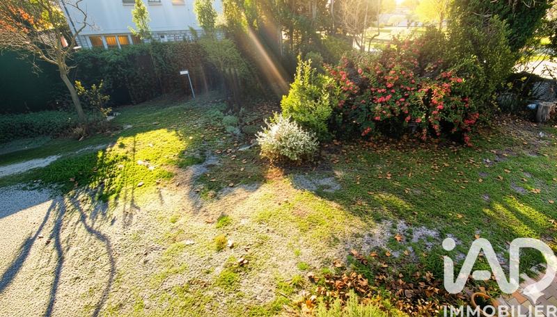 Maison - 180 m² - 5 pièces