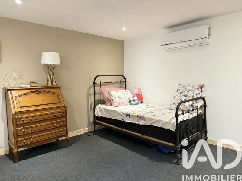 Maison - 187 m² - 6 pièces