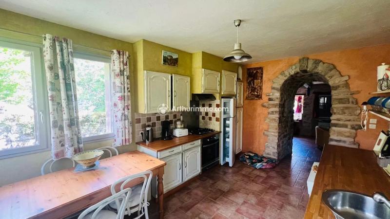 Maison - 103 m² - 4 pièces