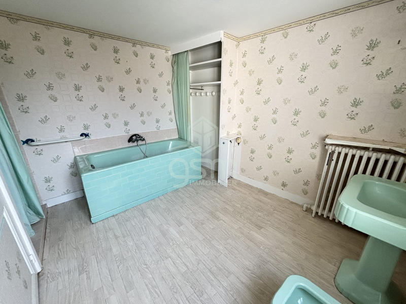 Maison - 142 m² - 6 pièces