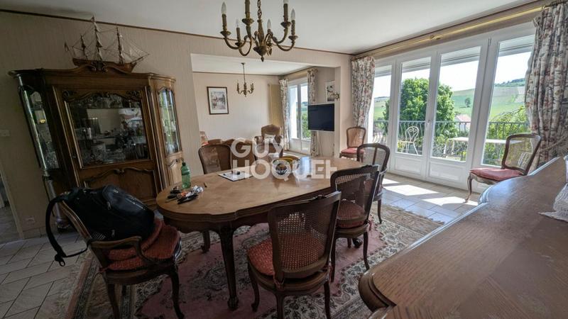 Maison - 168 m² - 8 pièces