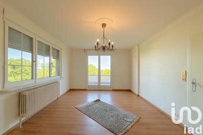 Maison - 141 m² - 6 pièces