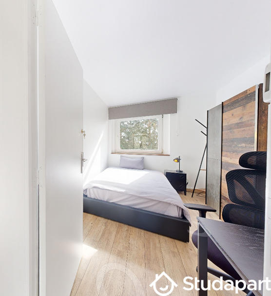 Chambre - 9 m² - 1 pièce