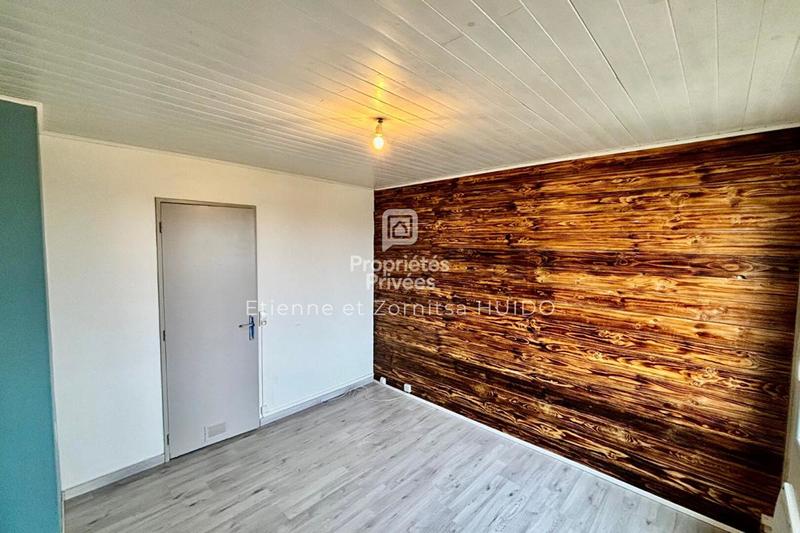 Maison - 93 m² - 4 pièces