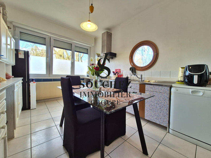 Maison - 171 m² - 7 pièces