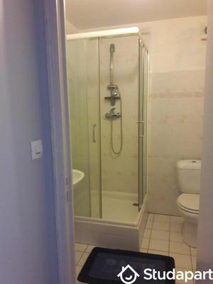 Maison - 10 m² - 1 pièce