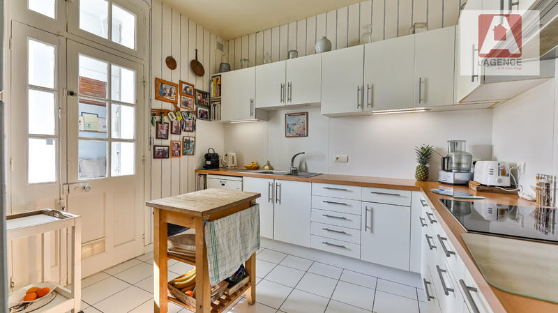 Maison - 178 m² - 8 pièces