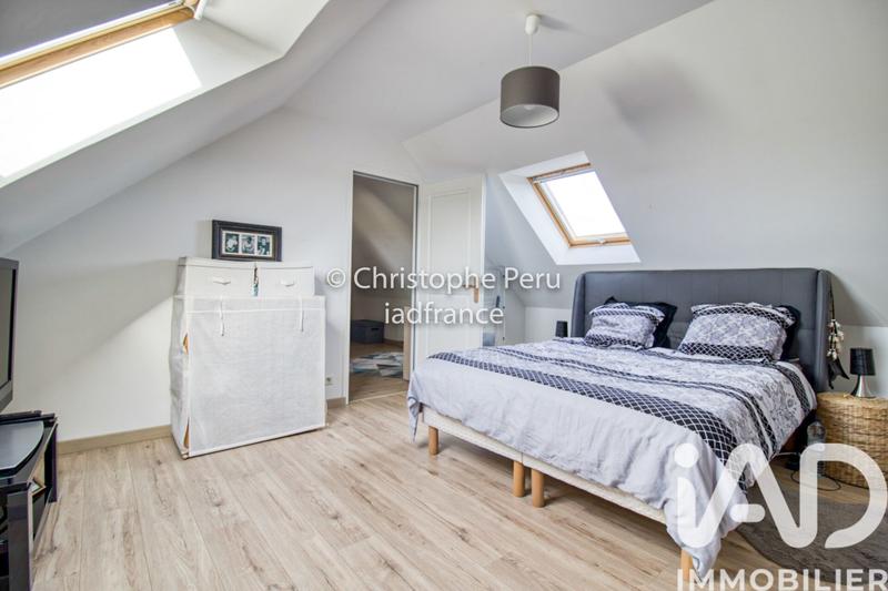 Maison - 92 m² - 5 pièces