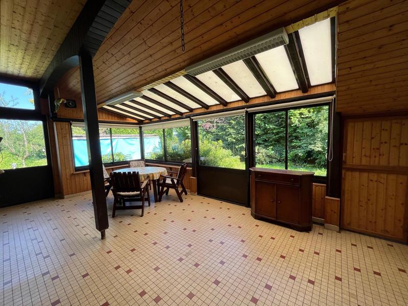 Maison - 265 m² - 10 pièces