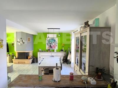 Maison - 130 m² - 6 pièces