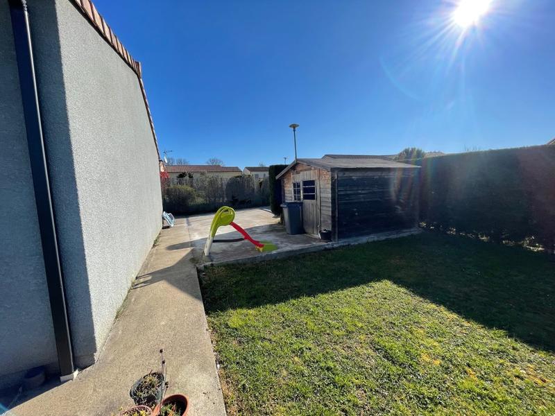 Villa - 80 m² - 5 pièces