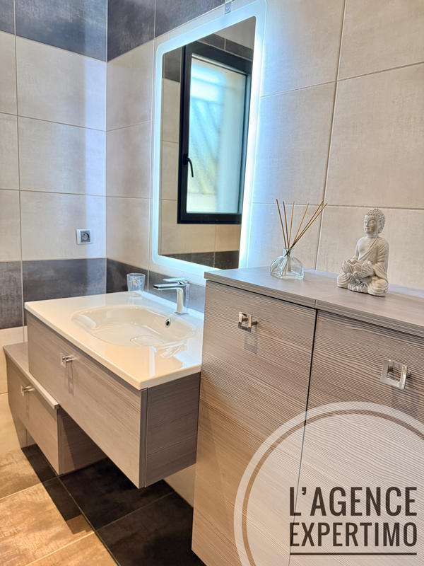 Maison - 168 m² - 5 pièces