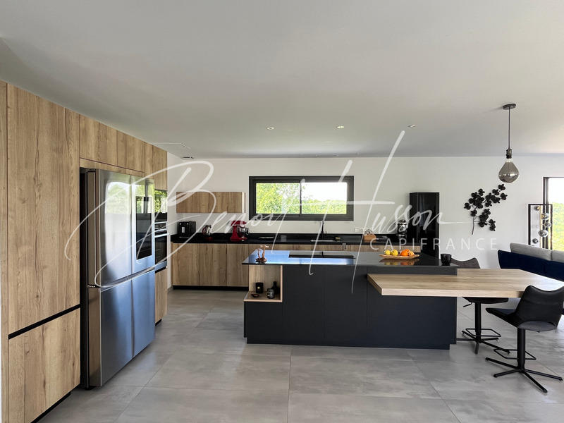 Maison - 157 m² - 5 pièces