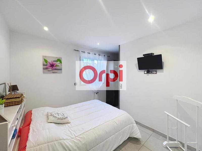 Villa - 100 m² - 4 pièces