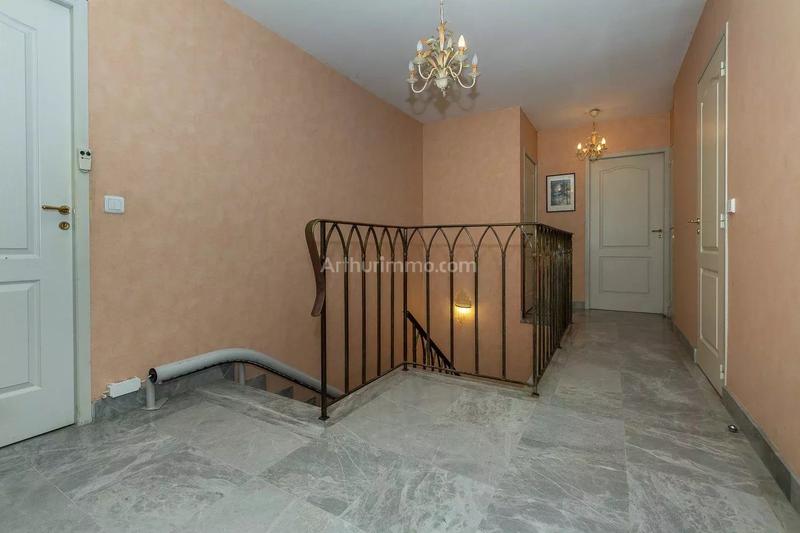 Maison - 176 m² - 6 pièces