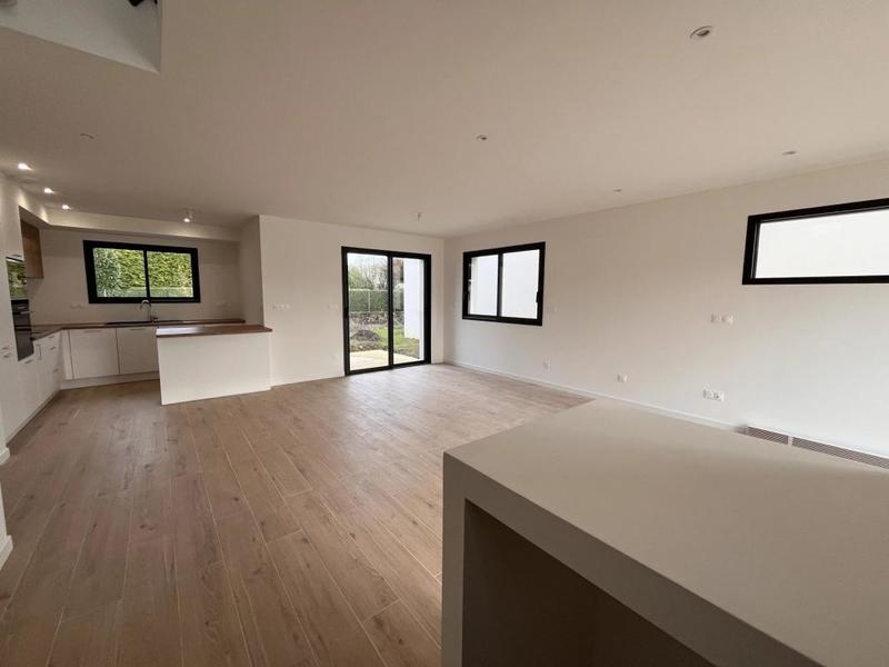 Maison - 131 m² - 5 pièces