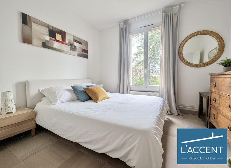 Appartement - 110 m² - 4 pièces