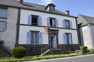 Maison - 188 m² - 8 pièces