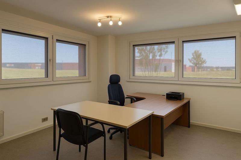 Bureau - 1 600 m² - 10 pièces