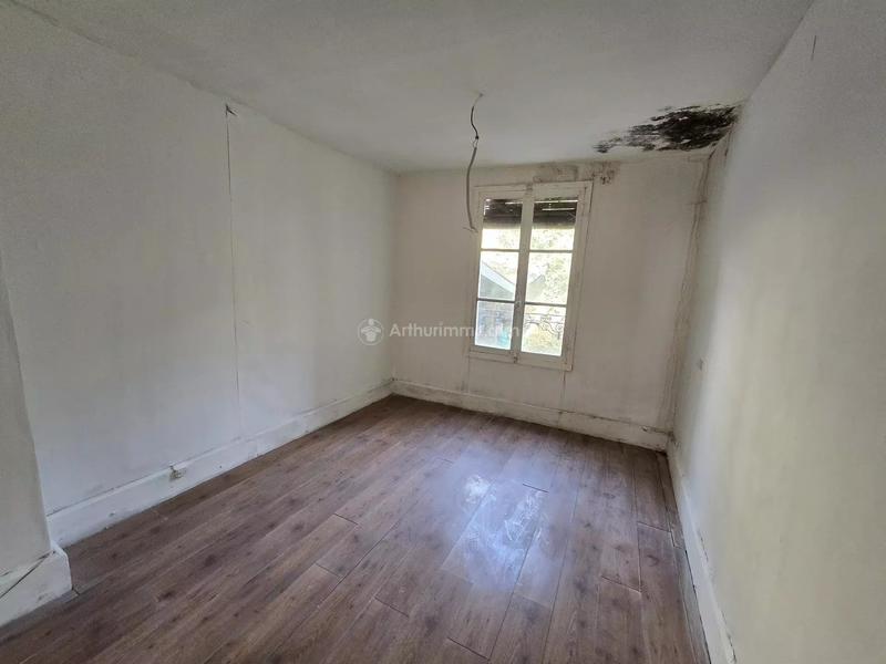 Bureau - 95 m² - 4 pièces