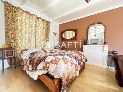 Maison - 110 m² - 5 pièces