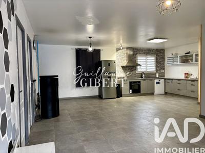 Maison - 106 m² - 5 pièces