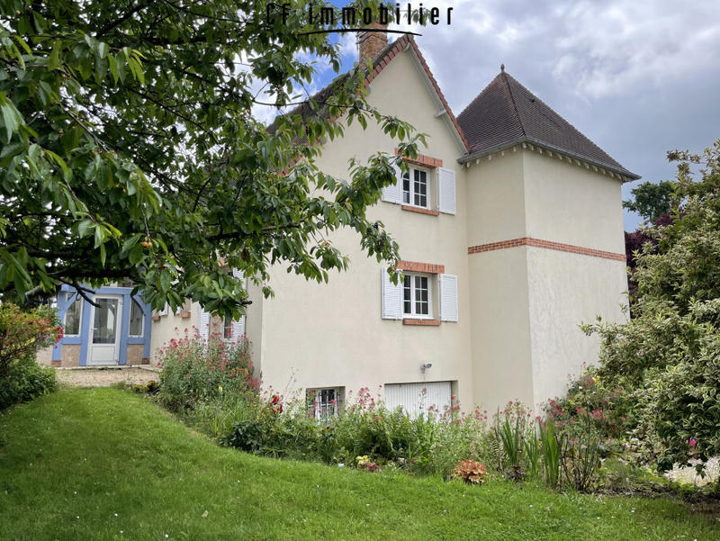 Maison - 159 m² - 5 pièces
