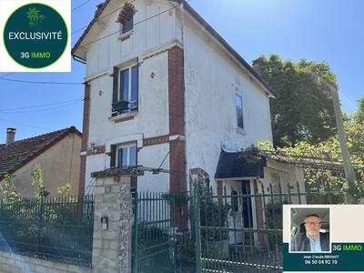 Maison - 87 m² - 5 pièces